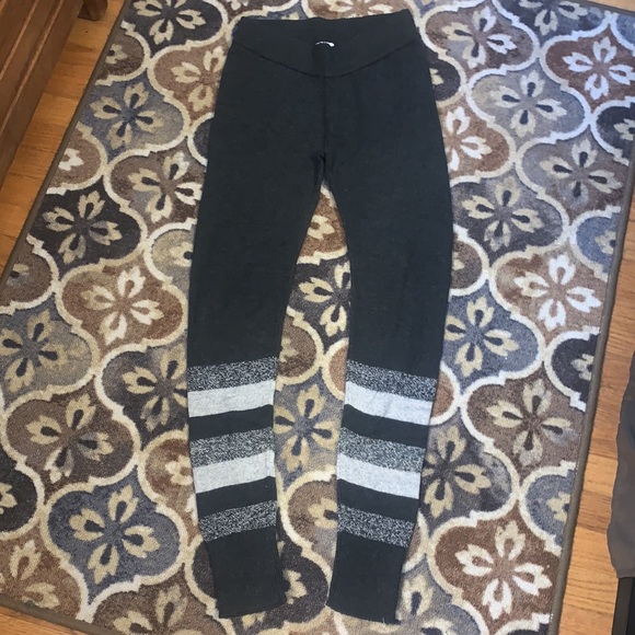 Gap Body Crazy Stripe Sweater Leggings - Picture 10 of 12